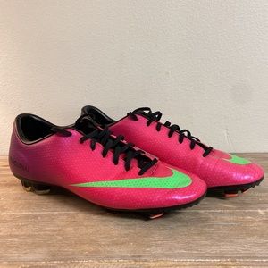 Nike Mercurial Vapor IX (9) FG ‘Fireberry’ soccer cleats